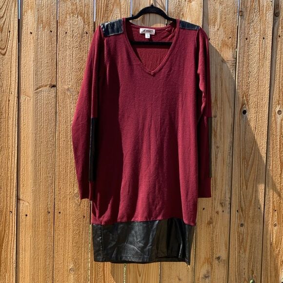 Take 50% OFF- Say What? Burgundy and Black Mini Dress, Size-XL - Picture 1 of 11